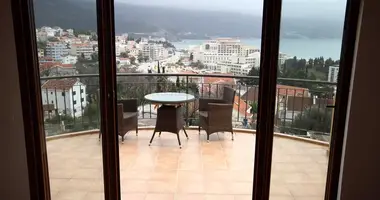 Apartamento 2 habitaciones en Becici, Montenegro