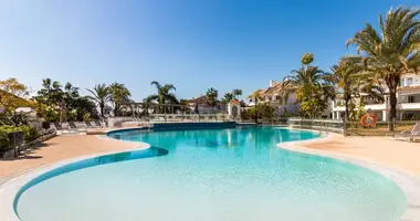 4 bedroom apartment in Marbella, Spain