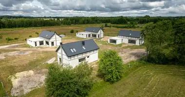 Casa 4 habitaciones en powiat wegrowski, Polonia