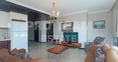 2 bedroom apartment in Muratpasa, Turkey