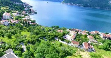 Grundstück in Stoliv, Montenegro