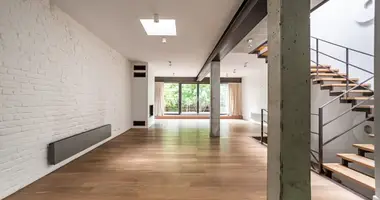 Haus 5 zimmer in Warschau, Polen