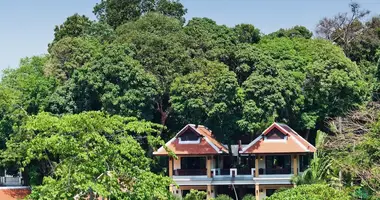 Villa 5 chambres avec Fenêtres double vitrage, avec Meublesd, avec Climatiseur dans Phuket, Thaïlande