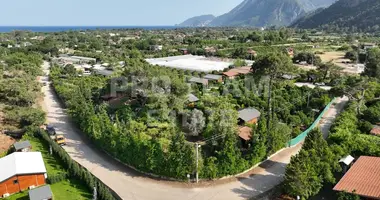 Villa 4 chambres avec Fenêtres double vitrage, avec Balcon, avec Meublesd dans Kemer, Turquie