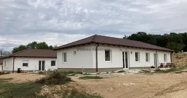 3 room house in Pilisjaszfalu, Hungary