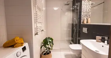 Квартира 2 комнаты в Познань, Польша