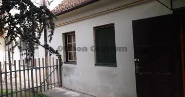 2 room apartment in Papa, Hungary