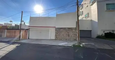 Casa 4 habitaciones en Zapopan, México
