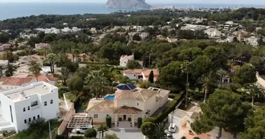 Villa 5 Zimmer mit Balkon, mit Klimaanlage, mit Meerblick in Benissa, Spanien