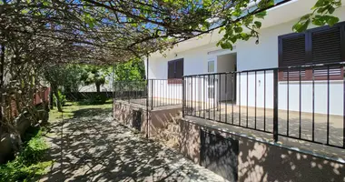 Casa 2 habitaciones en Montenegro