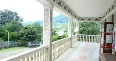 Villa 9 Zimmer mit Möbliert, mit Verfügbar, mit Verfügbar in Georgien