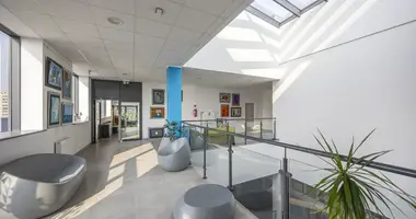 Nieruchomości komercyjne 267 m² w Warszawa, Polska