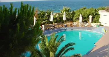 Villa 8 Zimmer mit Meerblick, mit Schwimmbad, mit Bergblick in Oktonia, Griechenland