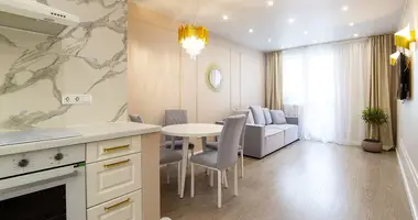 Wohnung 3 zimmer in Minsk, Belarus