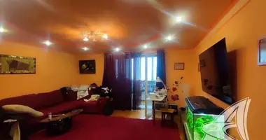 Apartamento 4 habitaciones en Muchaviecki sielski Saviet, Belarús
