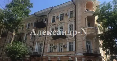 7 room apartment in Odessa, Ukraine