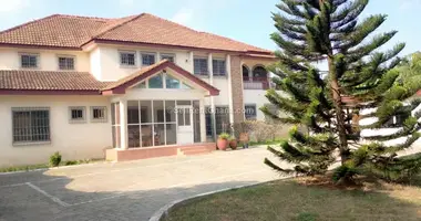 8 bedroom House in Accra, Ghana