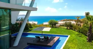 Villa 4 rooms with parking, with Sea view, with Swimming pool in Yalikavak, Turkey