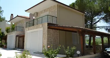 3 bedroom townthouse in Pefkochori, Greece
