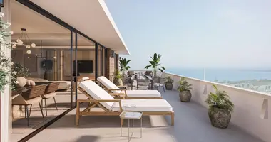 Apartamento 4 habitaciones en Benalmadena, España