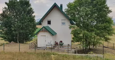 Квартира 3 спальни в Zupci, Черногория