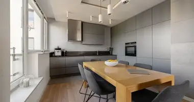 Apartamento 3 habitaciones en Varsovia, Polonia