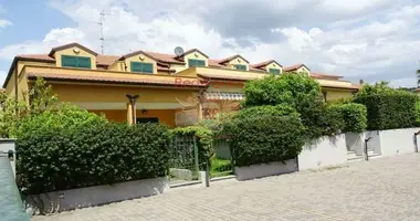 Mieszkanie 4 pokoi w Diano Castello, Włochy