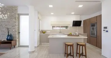 Casa 5 habitaciones en Neo Chorio, Chipre