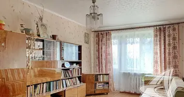 Apartamento 3 habitaciones en Dzivin, Bielorrusia