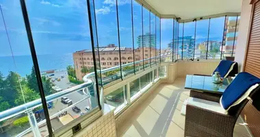 Wohnung 3 Schlafzimmer in Kargıcak, Türkei