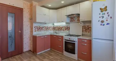 Apartamento 3 habitaciones en Astravy, Bielorrusia