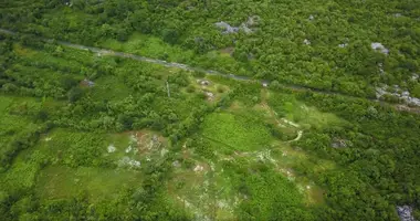 Terrain dans Ovtocici, Monténégro