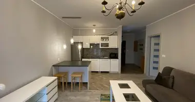 Квартира 2 комнаты в Варшава, Польша