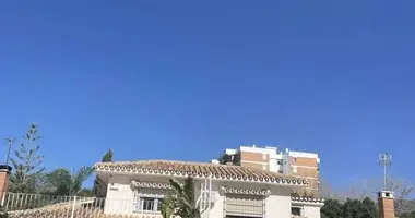 Villa en Benalmadena, España