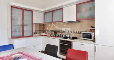 Apartamento 3 habitaciones en Budva, Montenegro