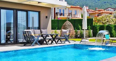 Willa 4 pokoi z Balkon, z Klimatyzator, z Widok na góry w Fethiye, Turcja