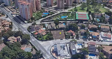 Участок земли в Orihuela, Испания