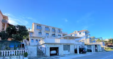 Apartment 9 bedrooms in Lustica, Montenegro