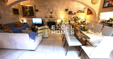 Dom 3 pokoi w Naxxar, Malta