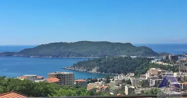 Villa  con aparcamiento, con Amueblado, con Vistas al mar en Becici, Montenegro