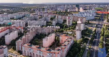 Apartamento 3 habitaciones en Minsk, Bielorrusia