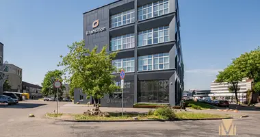 Büro 1 300 m² in Minsk, Weißrussland
