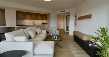 Apartamento 4 habitaciones en Marbella, España