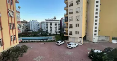 Apartamento 3 habitaciones con basseyn, con lift, con meblirovana polnostyu en Turquía