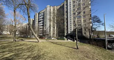 Wohnung 3 zimmer in Minsk, Belarus