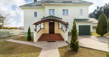 Wohnung 5 Zimmer in Barauljany, Weißrussland