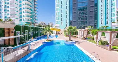 2 bedroom apartment in Mahmutlar, Turkey