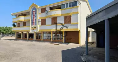Nieruchomości komercyjne 600 m² w Bar, Czarnogóra