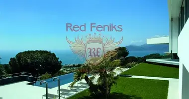 3 bedroom apartment in Moniga del Garda, Italy