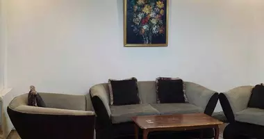 Квартира 3 комнаты с мебелью, с кондиционером, с бытовой техникой в Мирзо-Улугбекский район, Узбекистан